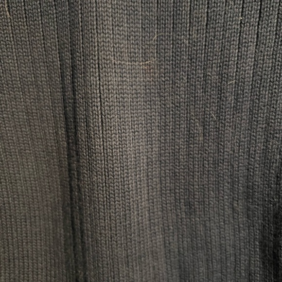 Tommy Hilfiger Navy sweater with white and minor red details. Size L. - Picture 8 of 9